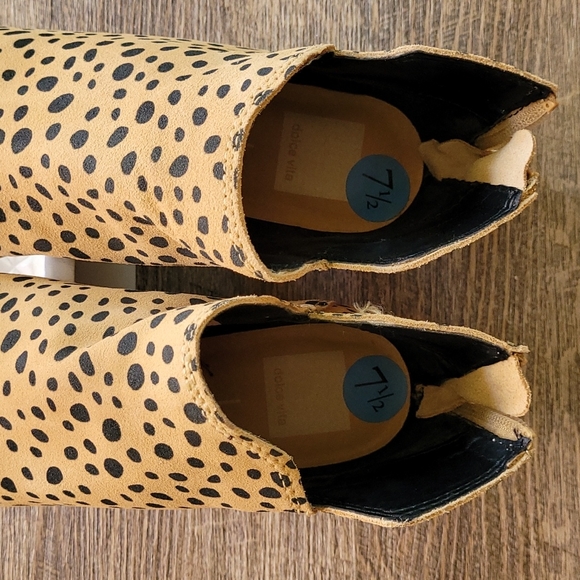 NWT! Dolce Vita Animal Print Leopard Ankle Booties - Picture 11 of 15